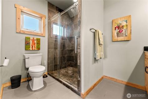 30 Shalberg Lake Road Riverside WA 98849