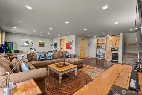 30 Shalberg Lake Road Riverside WA 98849