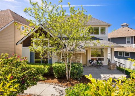 2055 Larchmount Drive NE Issaquah WA 98029