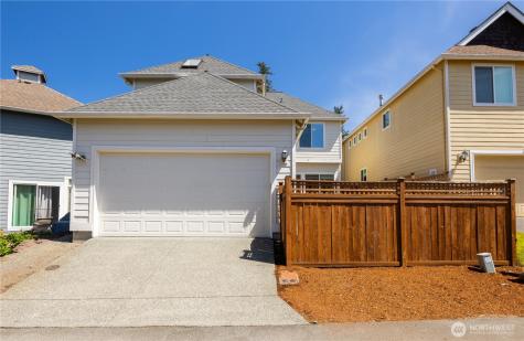 2055 Larchmount Drive NE Issaquah WA 98029