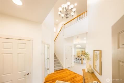 2055 Larchmount Drive NE Issaquah WA 98029