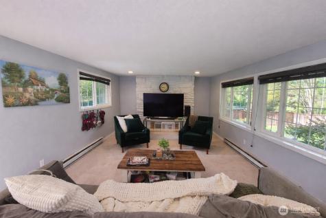 7417 NE 170th Street Kenmore WA 98028