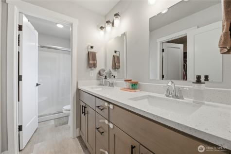 13255 178th Avenue Ct E Bonney Lake WA 98391