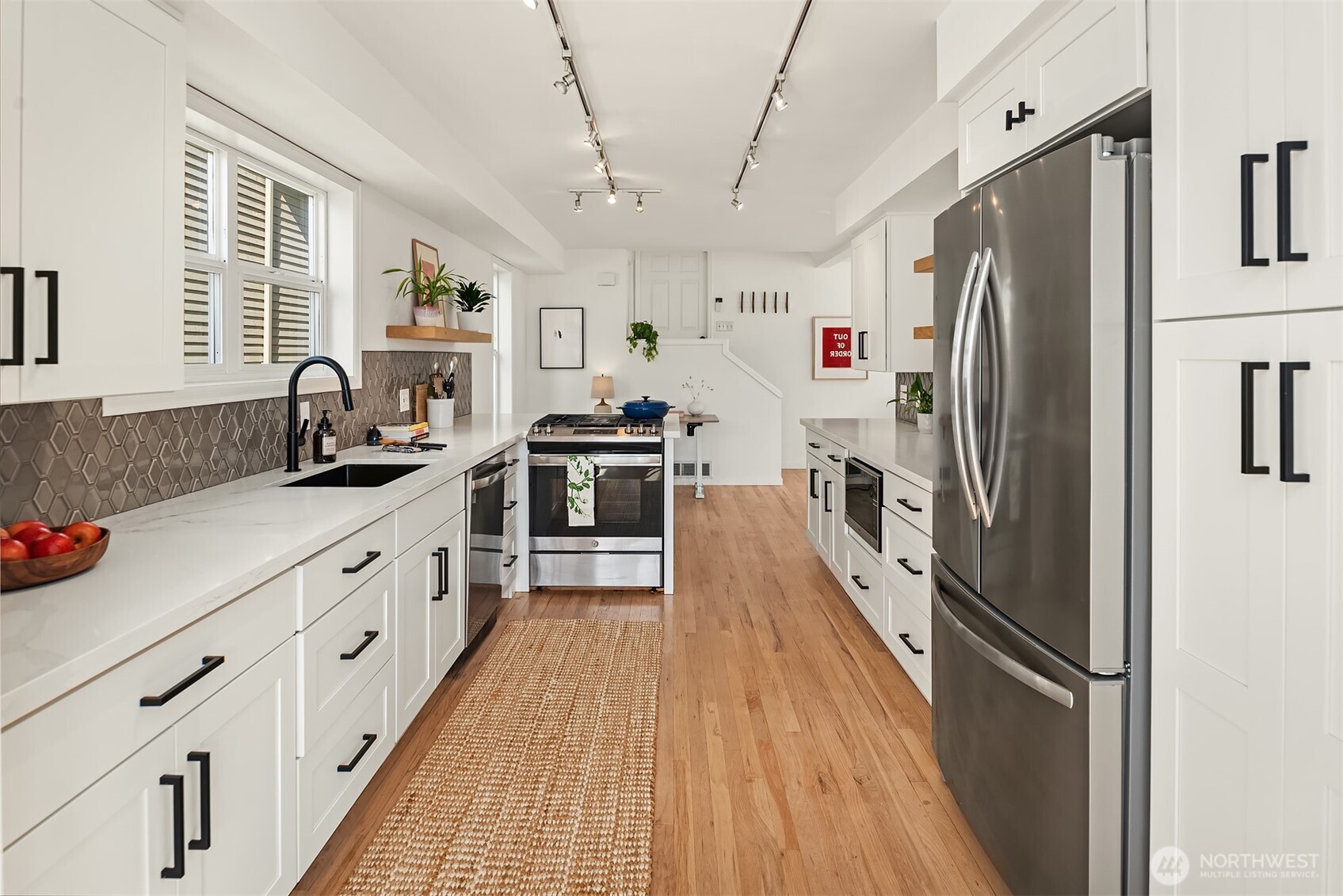3309 37th Place S Seattle WA 98144