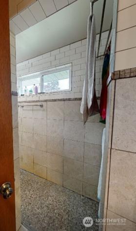 18415 60th Place NE Kenmore WA 98028