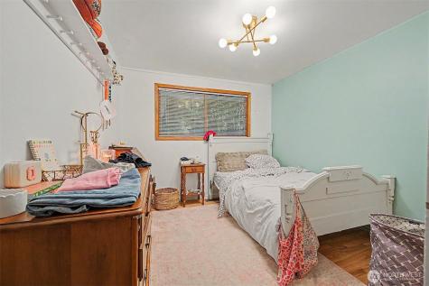 18415 60th Place NE Kenmore WA 98028
