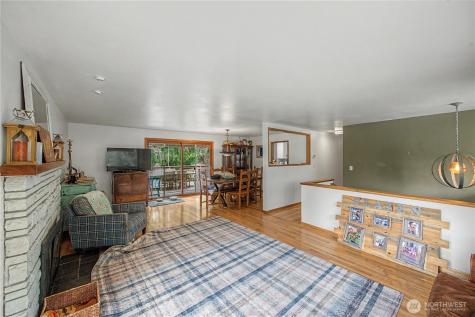 18415 60th Place NE Kenmore WA 98028
