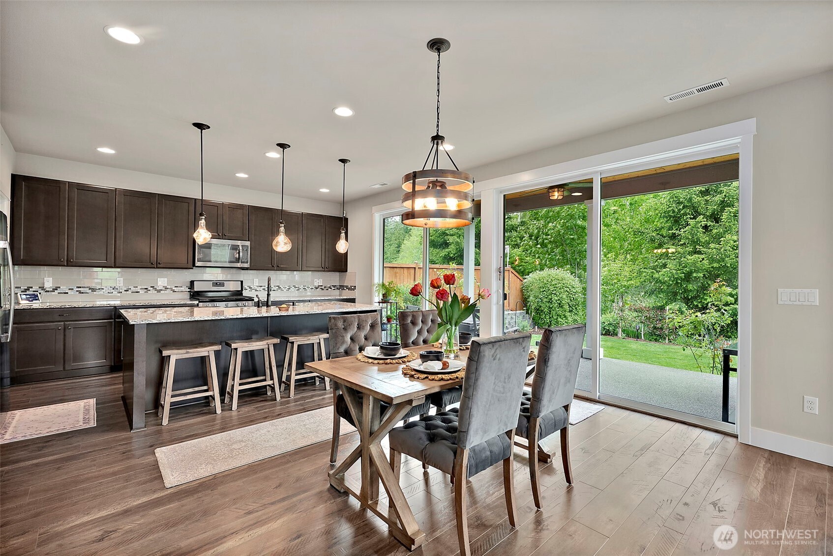 18581 Alpita Court NE Poulsbo WA 98370