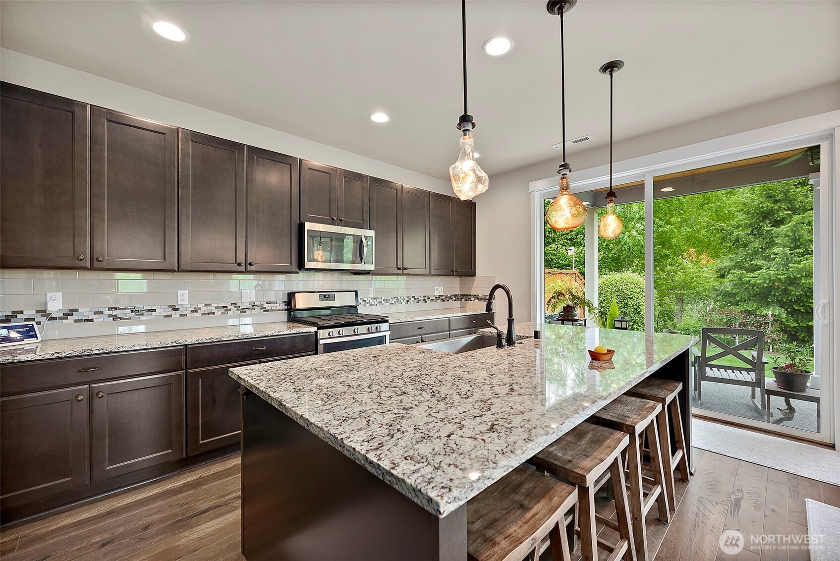 18581 Alpita Court NE Poulsbo WA 98370