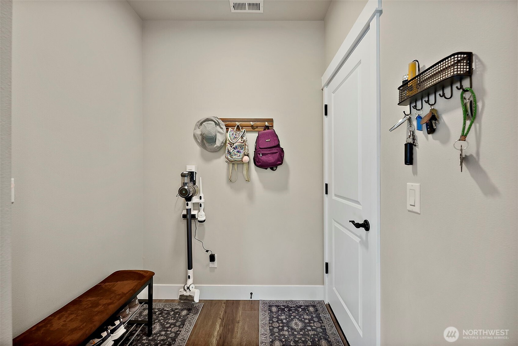 18581 Alpita Court NE Poulsbo WA 98370