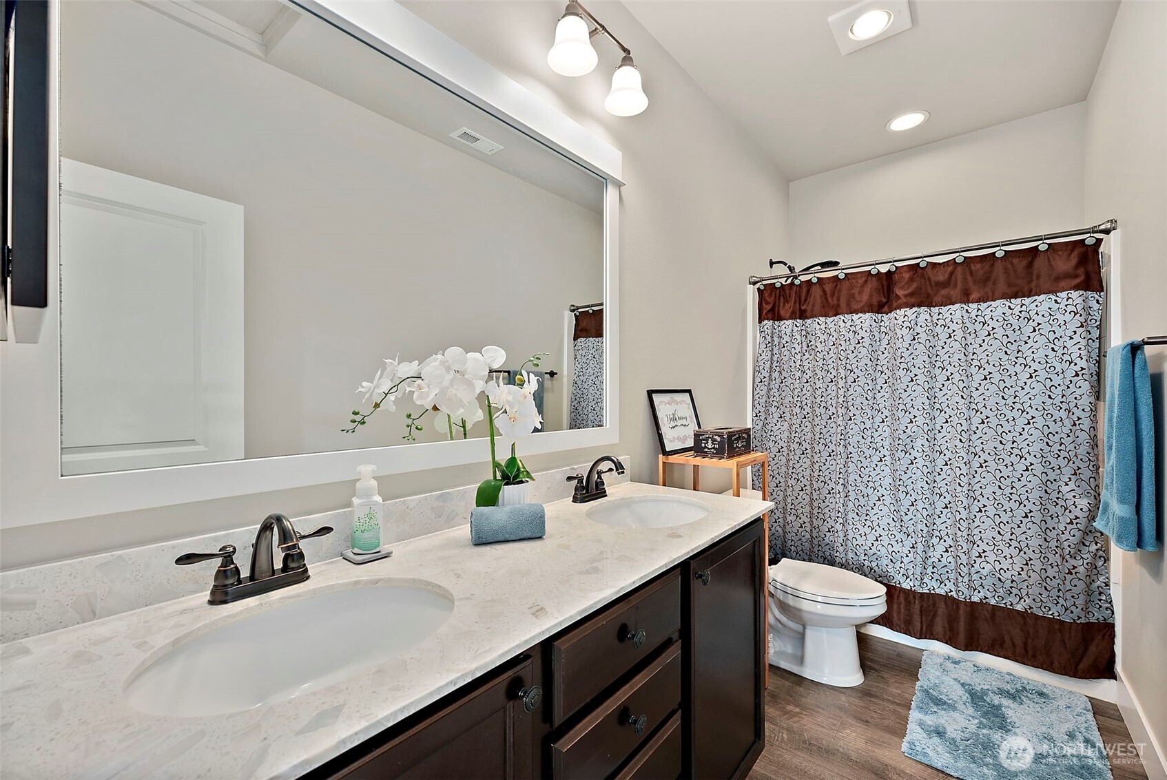 18581 Alpita Court NE Poulsbo WA 98370