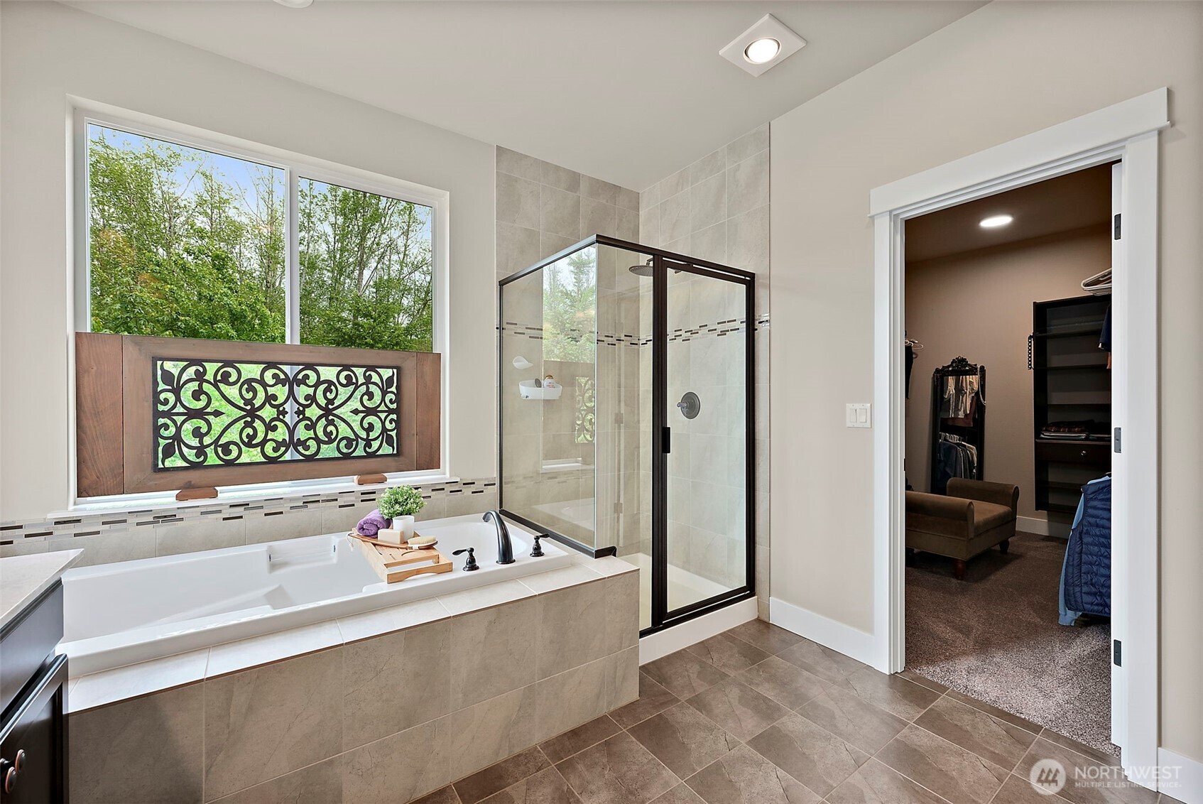 18581 Alpita Court NE Poulsbo WA 98370