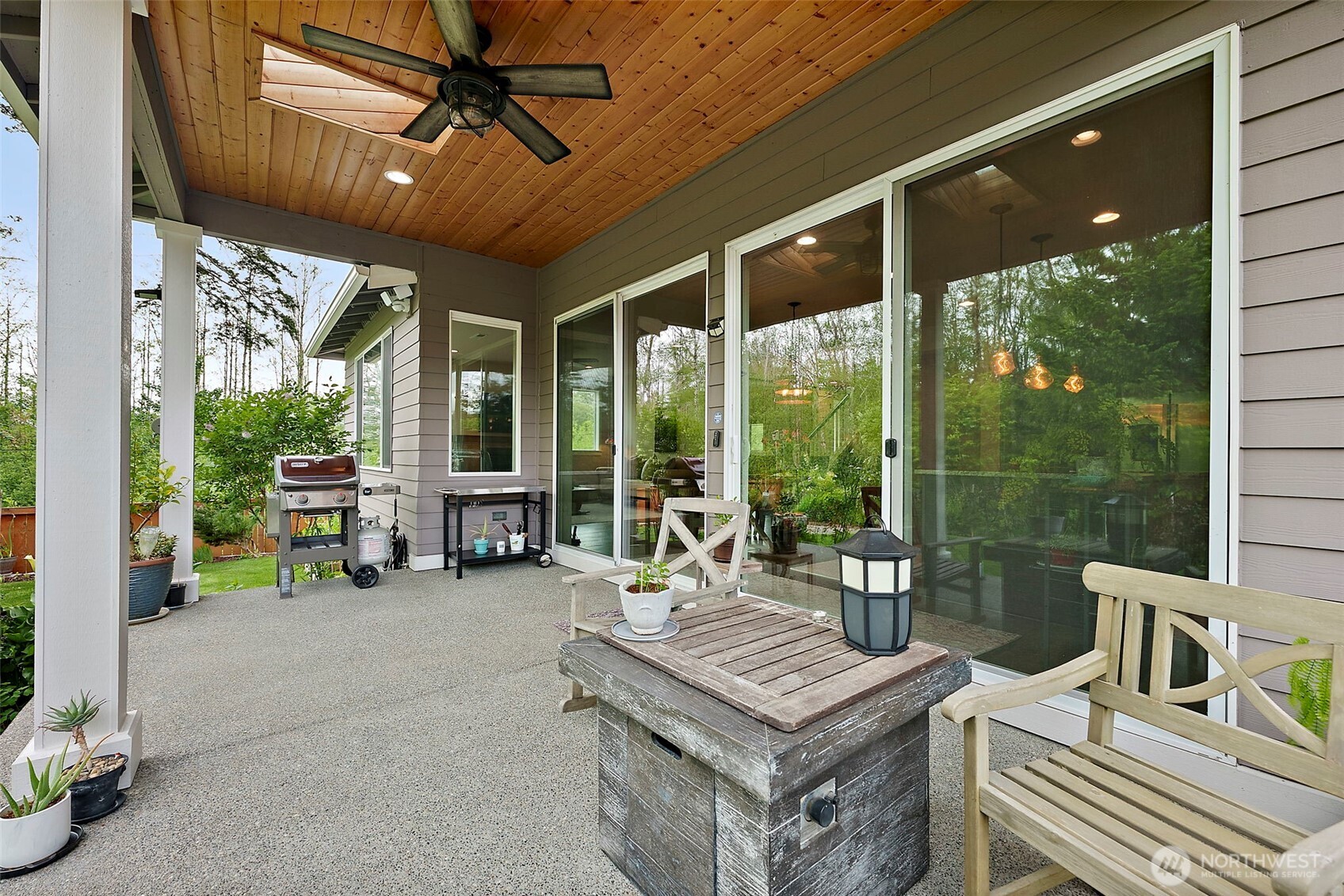 18581 Alpita Court NE Poulsbo WA 98370