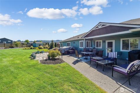 24340 Nookachamp Hills Drive Mount Vernon WA 98274