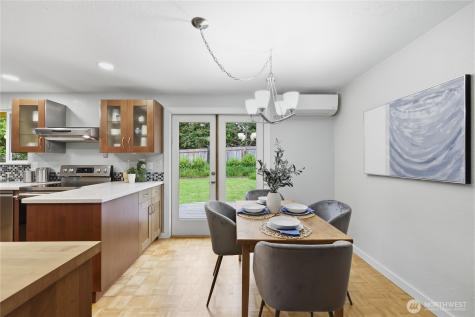 4340 Haines Street Port Townsend WA 98368