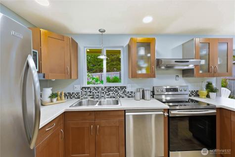 4340 Haines Street Port Townsend WA 98368
