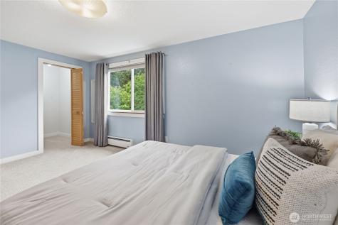 4340 Haines Street Port Townsend WA 98368