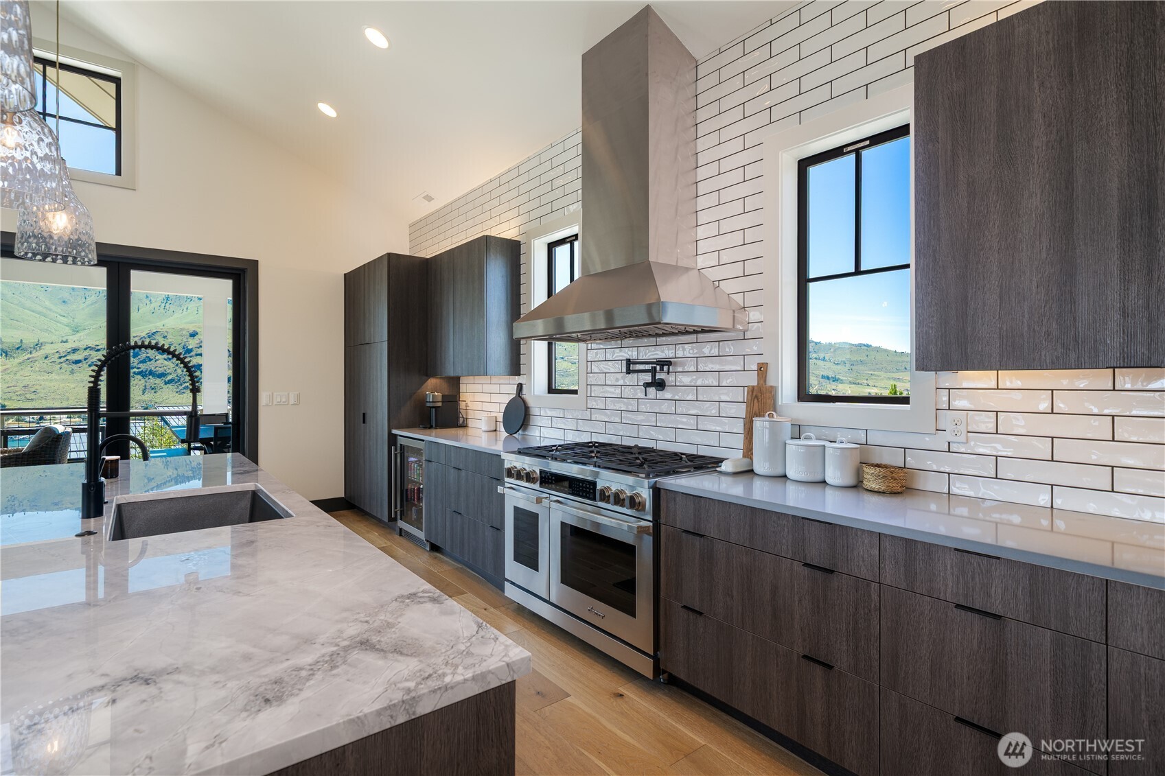 391 Porcupine Lane Chelan WA 98816