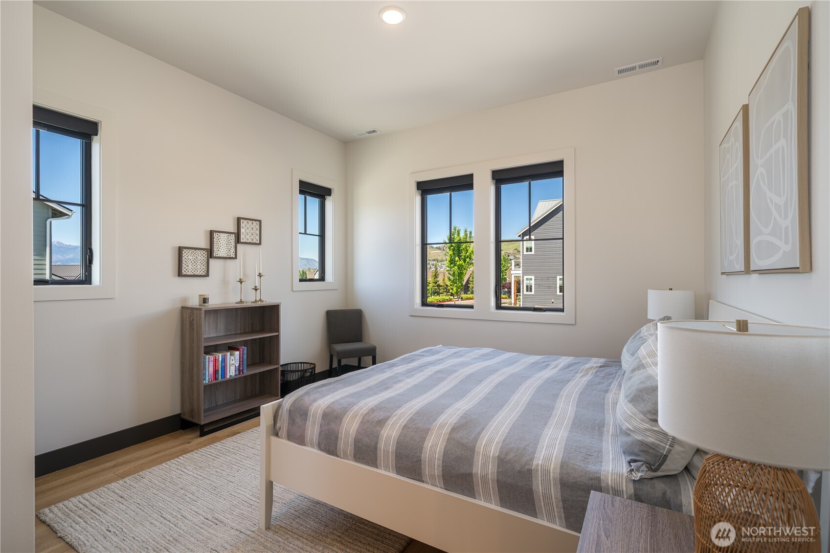 391 Porcupine Lane Chelan WA 98816