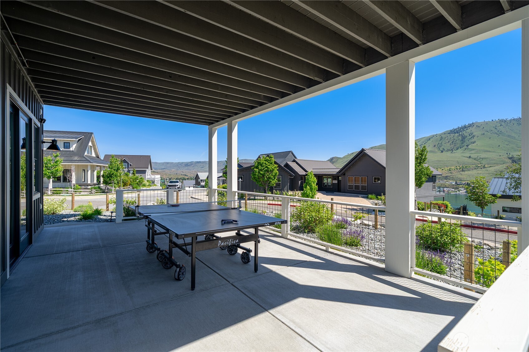 391 Porcupine Lane Chelan WA 98816