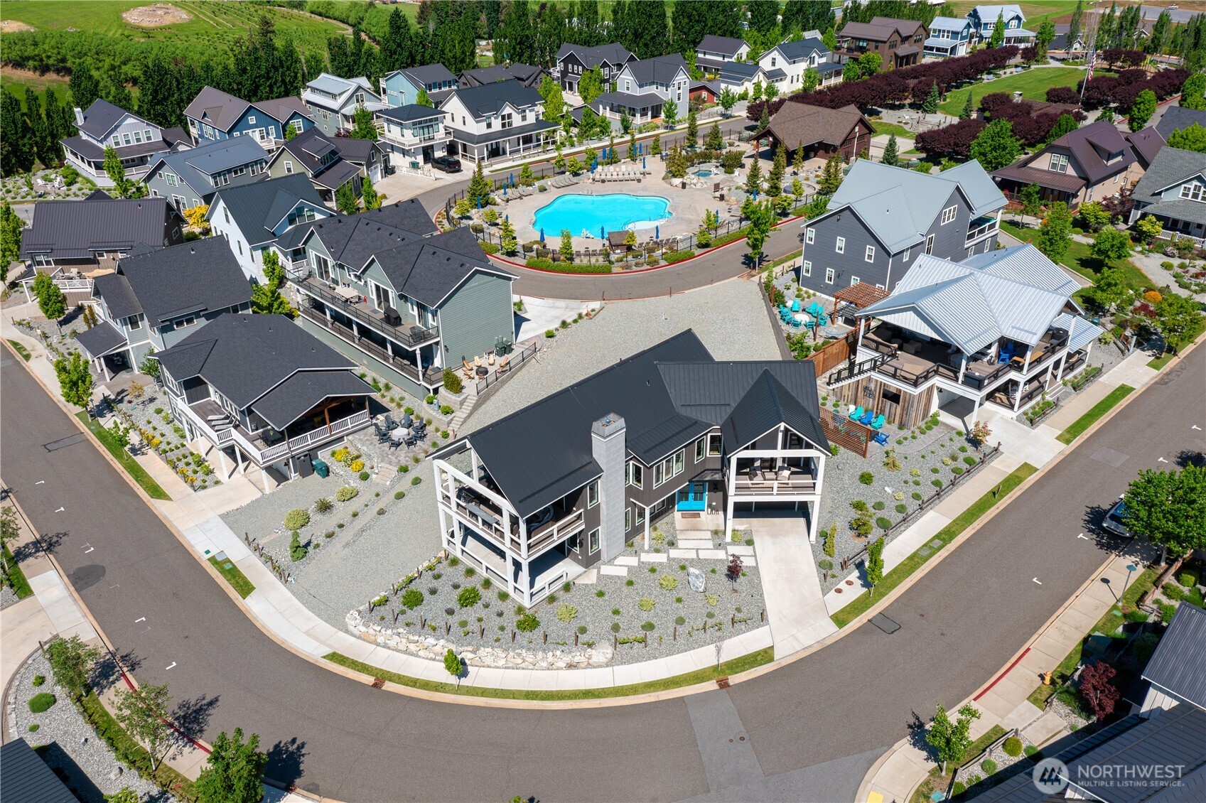 391 Porcupine Lane Chelan WA 98816