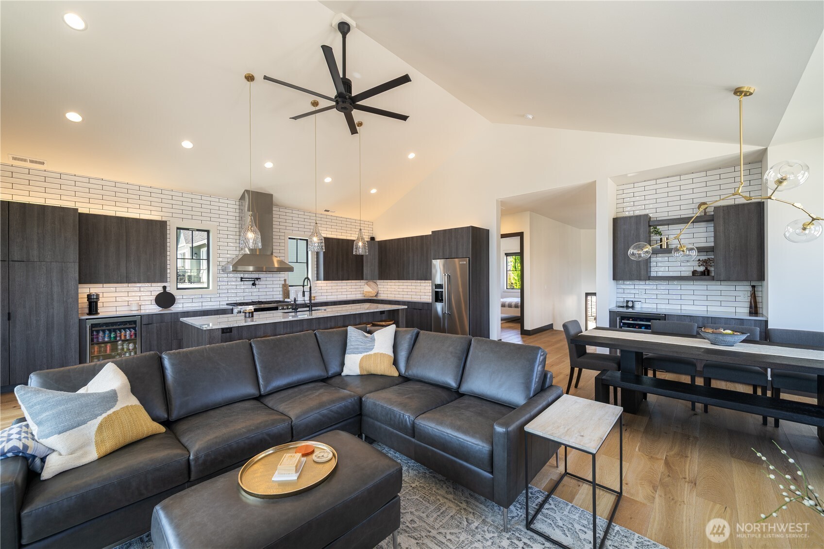 391 Porcupine Lane Chelan WA 98816