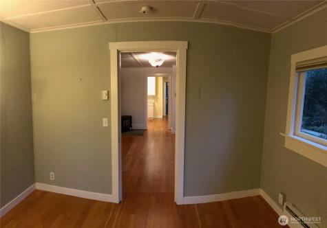 9380 Ferncliff Avenue NE Bainbridge Island WA 98110
