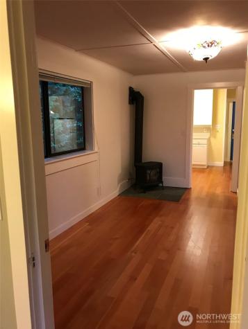 9380 Ferncliff Avenue NE Bainbridge Island WA 98110