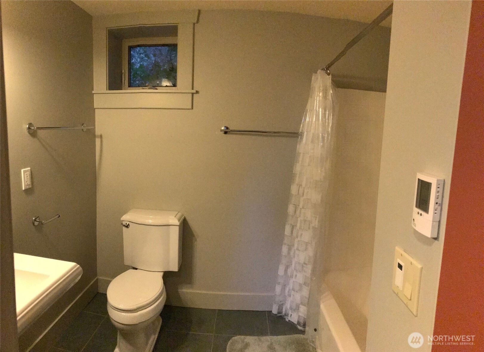 9380 Ferncliff Avenue NE Bainbridge Island WA 98110