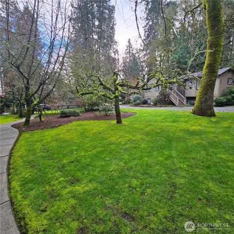 9380 Ferncliff Avenue NE Bainbridge Island WA 98110