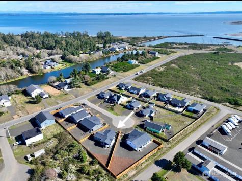 996 Alida Court SE Ocean Shores WA 98569