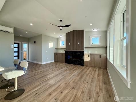 996 Alida Court SE Ocean Shores WA 98569