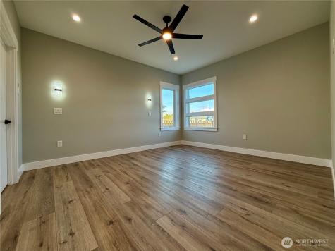 996 Alida Court SE Ocean Shores WA 98569