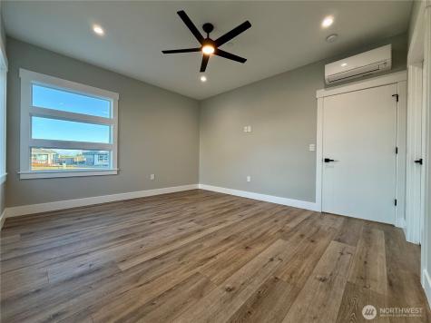 996 Alida Court SE Ocean Shores WA 98569