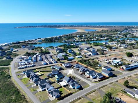 996 Alida Court SE Ocean Shores WA 98569