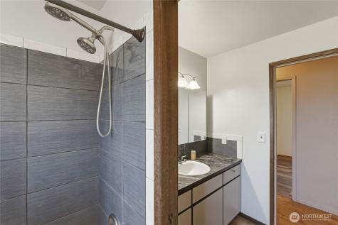 504 Ash Street Omak WA 98841