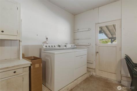 504 Ash Street Omak WA 98841