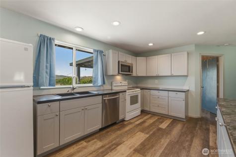 504 Ash Street Omak WA 98841