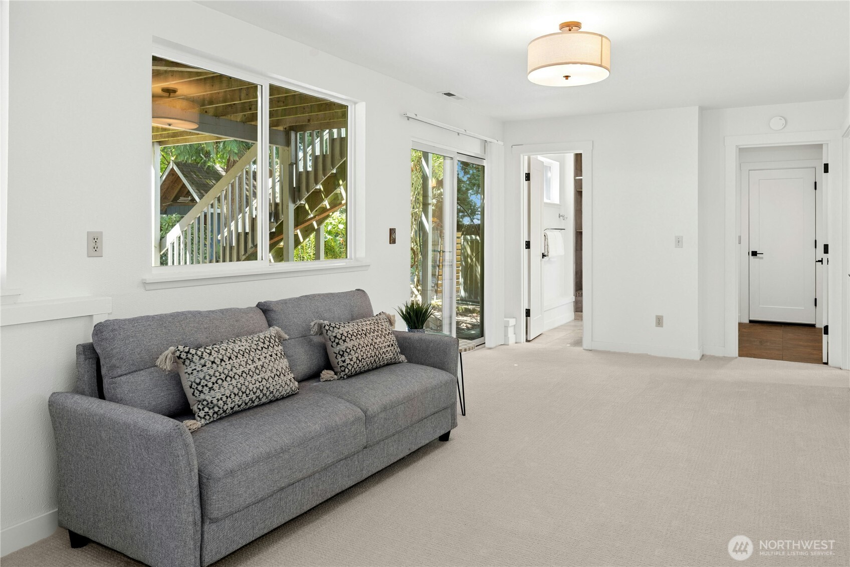 2051 NE Bartre Court Poulsbo WA 98370