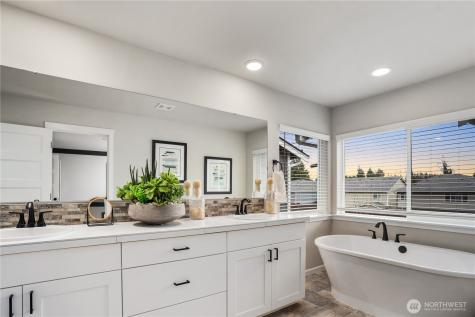 1122 68th Avenue SE Tumwater WA 98501