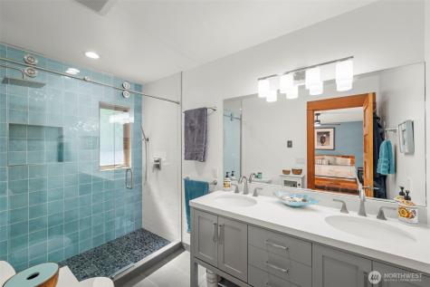 532 Whitecap Road Bellingham WA 98229