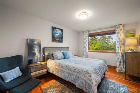 532 Whitecap Road Bellingham WA 98229