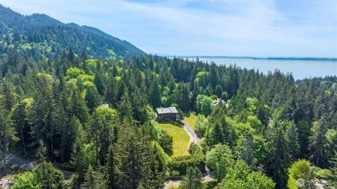 532 Whitecap Road Bellingham WA 98229