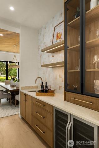14902 SE 46th Street Bellevue WA 98006