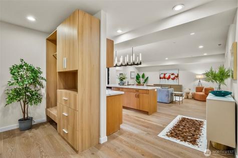 10823 SE 12th Street Bellevue WA 98004