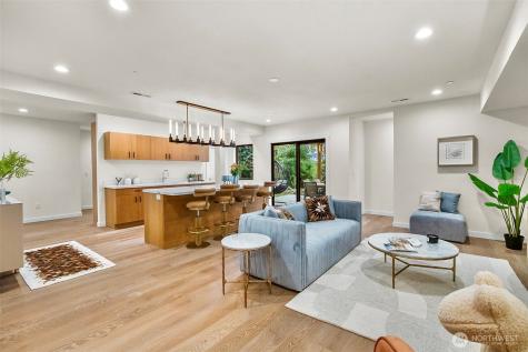 10823 SE 12th Street Bellevue WA 98004