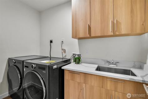 10823 SE 12th Street Bellevue WA 98004