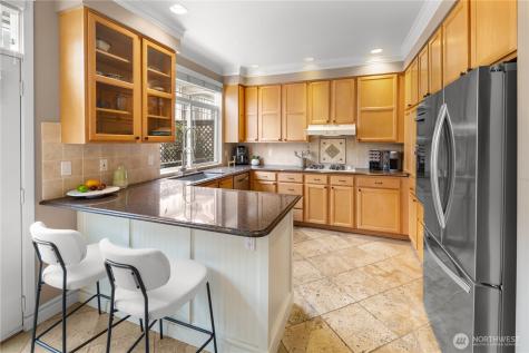 8630 113th Lane NE Kirkland WA 98033