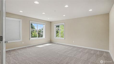 21923 37th Avenue SE Bothell WA 98021