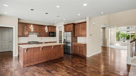 21923 37TH Bothell WA 98021